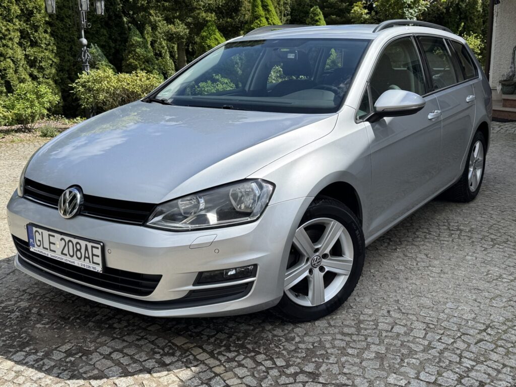 Volkswagen Golf VII Variant